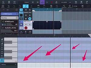 AudioKit Synth One in Cubasis