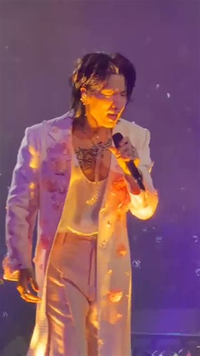 F4 forever concert ♥️ The original hearthrob in all asia is back on stage ♥️ Our Jerry Yan ~ Dao ming Si 😍 #星光之城演唱會 #jerryyan #highlightseveryone #jerryyanofficial #everyone @jerry_yan_official | 욱동이