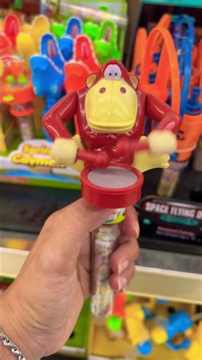 Oh, there's a monkey mask 🙊🐒🦧🦍🦍🐒🥁🥁🥁🥁🥁🤩