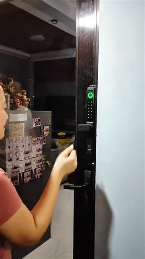 We are thrilled to announce another successful installation of the 𝗟𝗼𝗼𝗰𝗸 𝗚-𝟬𝟲𝗕 𝗦𝗺𝗮𝗿𝘁 𝗗𝗶𝗴𝗶𝘁𝗮𝗹 𝗟𝗼𝗰𝗸 at the 𝗗𝗶𝘃𝗶𝗻𝗮𝗴𝗿𝗮𝗰𝗶𝗮 𝗜𝗻𝘀𝘂𝗿𝗮𝗻𝗰𝗲 𝗔𝗴𝗲𝗻𝗰𝘆 in 𝗖𝗮𝗯𝗮𝗻𝗮𝘁𝘂𝗮𝗻 𝗖𝗶𝘁𝘆! 🏢✨ Upgrade your office security with the G-06B’s premium features: • Multiple Access Modes: Fingerprint, Passcode, RFID Card, and Mechanical Key. • Remote Management: Powered by the TTLock App—manage access from your smartphone! • Slim & Modern Design: Perfect for aluminum and 