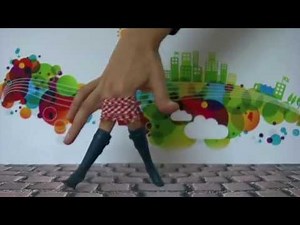 LyncMeUp Finger Dance