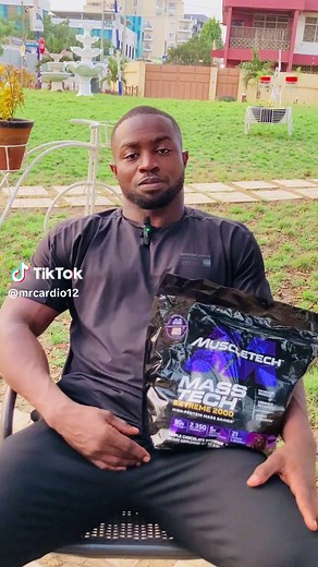 Mass-Tech Extreme 2000: Ultimate Protein Mass Gainer