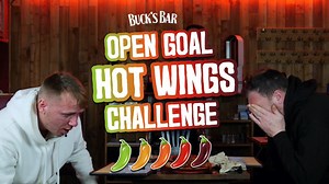 🌶🥵| BUCK'S BAR HOT WINGS CHALLENGE! | Watch on YouTube 📺 https://bit.ly/3ZyiPNT Things get nuclear as Si Ferry quizzes Slaney & Kevin Kyle in a hot wings challenge! ⚠️ Spice level goes up each round - Get a question wrong & you need to eat! 💣🔥 📍 Bucks Bar Trongate | Open Goal
