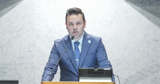 Beckwith challenges Senate GOP colleagues on redistricting: 'Find your backbone'