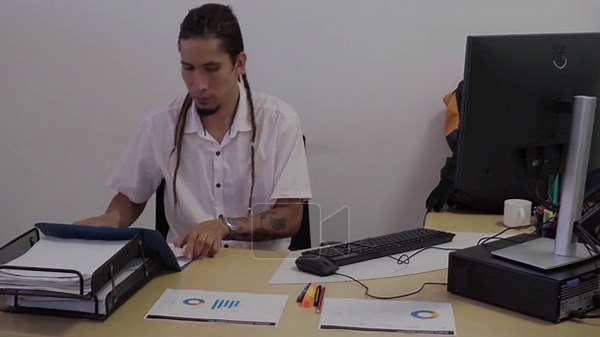 Angry businessman with dreadlocks feeling stressed and overwhelmed by paperwork in the office Stock Video Footage - Alamy