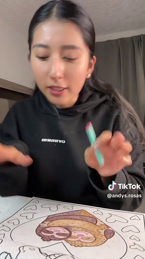 Coloreando con Crayolas: Actividades Creativas para Todos