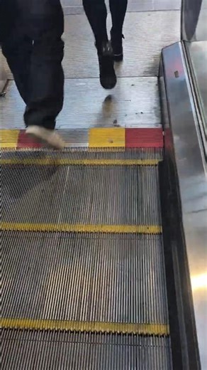 Kone Escalator at London Liverpool Street Station (Down Broken)
