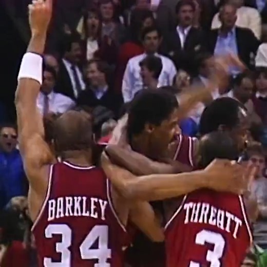 582K views · 23K reactions | Julius 'Dr. J' Erving! 喙 #NBABDAY #JuliusErving | Julius Erving | NBA | Facebook