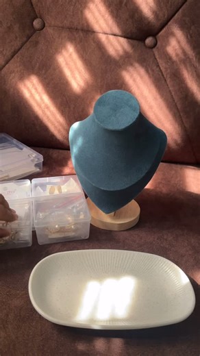 Stellabe By Btna | Waterproof Jewellery | Real Flower Jewellery on Instagram: "Follow and Comment to get the all Details‼️ Sharing the full list of apps & websites every small business owner should use. This will make your work easier, faster, and more organised. Hope this helps! ✨💼 ( small business tools, business apps, entrepreneur tips, business growth, online tools for business, instagram small business, productivity apps ) #smallbusinesstips #businessowners #indiansmallbusiness #entreprene