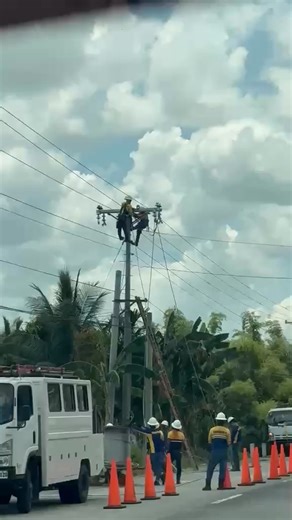𝐋𝐎𝐎𝐊 | Continuation of rehabilitation/reconductoring of three phase line from conductor, Bare #4/0 to conductor, Bare #336 from Anayan to Diversion San Agustin Pili, Camarines Sur. NGCP Scheduled power interruption April 23, 2025: https://tinyurl.com/4r7x6dx4 * CASURECO II apologizes to its consumers for the inconvenience brought by this National Grid Corporation of the Philippines (NGCP) Scheduled power interruption. 𝙆𝙪𝙣 𝙢𝙖𝙮 𝙢𝙜𝙖 𝙠𝙖𝙝𝙖𝙥𝙤𝙩𝙖𝙣 𝙥𝙤 𝙢𝙖𝙣𝙪𝙣𝙪𝙣𝙜𝙤𝙙 𝙨𝙖 𝙥�