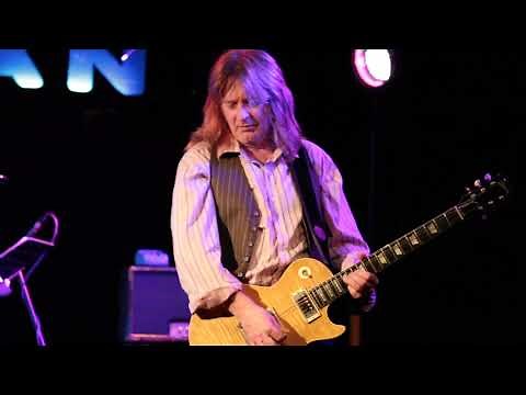 Kossoff The Band Plays On: The Hunter