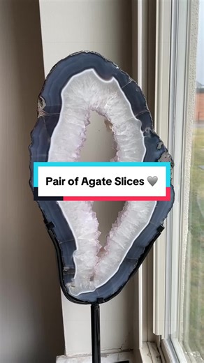 The most magical pair of agate slices 🩶 Agate, a banded variety of chalcedony, is known for its grounding energy. It’s a historic stone, collected and used in jewelry and as decorative objects for thousands of years! #agate #agates #agateslice #crystaltok #crystaldecor