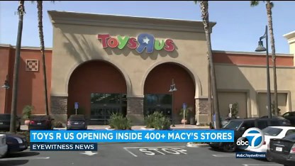 Toys 'R' Us is back in new partnership with Macy's