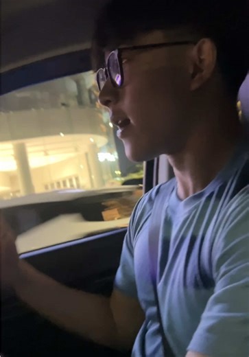 punya urat malu gasih😭 trs itu dia nyapa siapa ajgg??😭😭😭 @matth