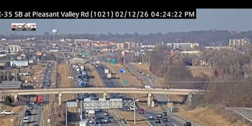 Minnesota motorcyclist dies after I-35 crash in Kansas City’s Northland