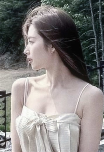 幼い時にsanaが公園に行ってお父さんと自転車に乗る練習をしてた時、急にお父さんがいなくなって周りを見たらお父さんが女の子と一緒に自転車の練習を見て、嫉妬でわんわん泣きながら ｢どうして娘の前で他の女の子の面倒みるのー!!｣ とお父さんに嫉妬した事がある #twice #sana #fyp #fypシ @TWICE @𝑅𝑎𝑛. @𝑅. @︎ ︎︎︎︎︎ @໒꒱· ﾟ @ほの @유 @Riu@𝐽𝐻 @ℳ⸝⋆ @𝘳𝘪𝘩𝘺𝘶