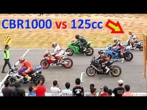 HONDA CBR 1000 vs 125cc SCOOTER !?!? - Who do you think will win in this racing on a track