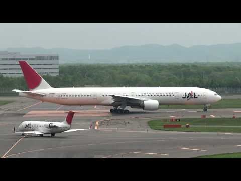 JAL ボーイング777-300 新千歳空港離陸