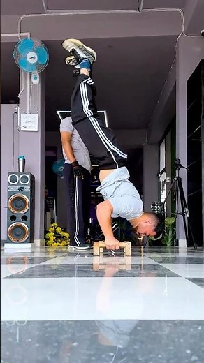 Handstand progress — Fail compilation😭 #shorts