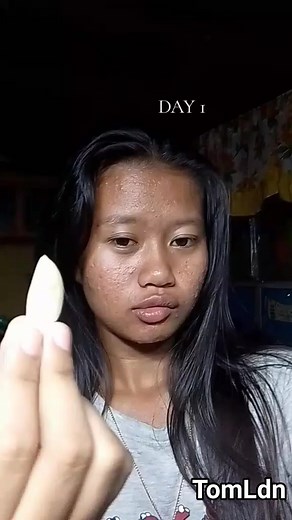 91K views · 63 reactions | Same t-shirt in 7 days 藍藍 Ctto #everyoneシ゚ #starseverywhereシ #viralvideochallenge | Tom Ldn | Facebook