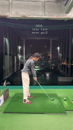 Pets on Instagram: "send this to someone you’d like to play more golf with this year. 🏌️‍♀️⛳️ . . #golfvibes #golfgirlph #pinoygolfer #relatablegolf #newyear"