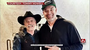 Actor Who Played Ponyboy Curtis In 'The Outsiders' Returns To Tulsa, Meets Fans