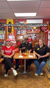 Y la queso… soporta panzona” 😂 Don Antonio tratando de no soltar la risa 🌊 Aquí siempre se come con buen humor 🌮 #tacos #guisos #barbacoa #tacosmonterrey #regios #humor | Tonys Tacos