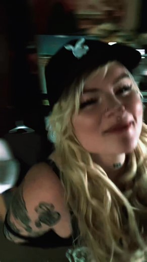 Awesome remix 🔥 #alt #altgirl #altgirls #alternative #alternativegirl #alternativegirls #alternativestyle | Pinupbarbie