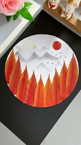 Collect some fallen leaves and make a beautiful autumn-themed painting with your child! #fblifestyle #ParentChildCrafts | Art, Crafts and Journals