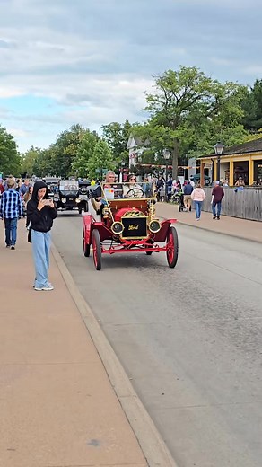 Ford Model T Drive By Engine Sound Old Car Festival Greenfield V...00223 | MindseTakeover