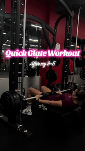 Quick session after work, feels good to move even if it’s a short one🏋️‍♀️🫧 Exercises: ✨ Smith Machine Hip Thrusts ✨ Dumbell RDL’s ✨Cable Kick Backs ✨ Hip Abductors Wearing @DFYNE Impact shorts and top - Winter Berry🍇 #dfyneimpact #glutesworkout #gymworkout #fitness #legday
