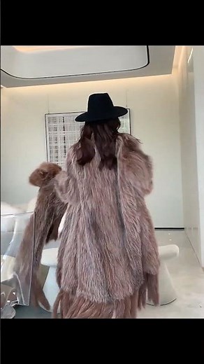 Our marbled fox fur coat collection is made from high quality fox fur.