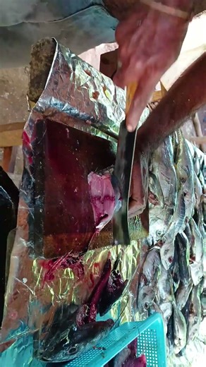 This Fish Cutting Trick Will Blow Your Mind!