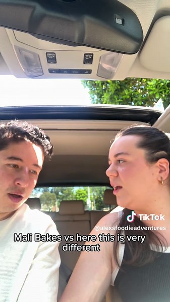 Trying wedding cakes pt.2!! Proof Bakehouse is located in Carlton North, this box we chose our own flavours & each flavour comes with two cupcakes for $12 Such a great contender for our wedding cake! Where should we try next? 💭👇🏼 #weddingcake #melbourneweddingcake #melbournefood #melbournedesserts #mukbang