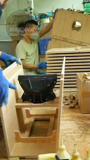 Raidong ptofesional audio Terima : Paket sound System - build up - custom Jual : - speaker - Dlms - crossover - equalizer Merek Betavo, Ashley Dll Hubungi #fyp #reels #viral #fb #soundsystem #dangdut #speaker #follow #jawatimur #fbreels #trending #tiktok #ashley #rdw #phaselab #gtlab #acr #subwoofer #linearray #sound #betavoaudio #equalizer #crossover #karnaval #brewogaudio #treasurehellojkt #yamaha #loveisblind #lakers #midas | Seputar Audio