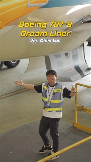 550K views · 8.2K reactions | Flexing được vào Review xưởng bảo dưỡng, sửa chữa máy bay siêu to khổng lồ #schannel #duyrealchannel | Duy Thẩm | Facebook