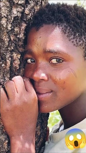 “Natural Beauty Like a Model… African Tribal Woman Stuns the Camera 😱📸”#shorts