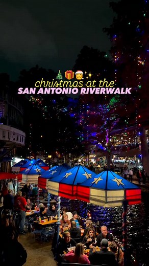 ✨🎅 IS THIS THE BEST CHRISTMAS CITY IN TEXAS??🎄✨ #TexasLoveList // If you’re looking for a little holiday getaway that feels straight out of a movie, the San Antonio River Walk during Christmas is pure magic. 🌟 Over 100,000 lights twinkle above the water through early January — and if you time it right, you can catch Fiesta De Las Luminarias (Dec 6–9, 13–15, & 20–22), where 2,000 glowing lanterns line the walkways. 🕯️ It’s one of the most romantic and festive strolls in all of Texas. 📍 San A