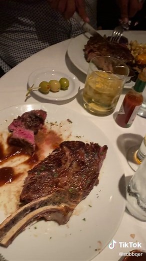 Delicious Steakhouse Dining Experience at Fleming's