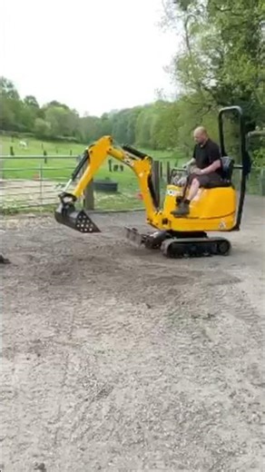 2021 JCB 8008 CTS Compact Rubber Tracked Excavator 6163/35