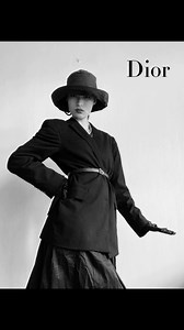 教你用50元穿出5万元的感觉，省下的钱，就可以到SnackBee买零食吃了！ 想扫网红零食可到Kota Damansara及怡保分店（10am-12am），或者点击零食网站链接（邮寄全马）：https://snackbee.storehub.me/ 怡保总店地址：11, Jalan Niaga Simee, Arena Niaga Simee, 31400 Ipoh, Perak.（幸福堂隔壁） Kota Damansara分店地址：33, Jalan PJU 5/9, Kota Damansara, 47810 Petaling Jaya, Selangor | SnackBee