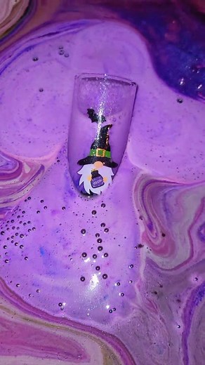 🍸🧙‍♀️ Bad & Boozy Gnome Shot Bombs 💜✨ When your bath is boozier than your weekend 🍸💜 Warning: these gnomes don’t do moderation 😈 Scented in Bad & Boozy, it’s giving witchy cocktail hour meets glitter-bath therapy. 🍹 ⚠️ Almost sold out — next restock isn’t ‘til Christmas! 🎄💀 🧙‍♀️ 👻 🧟‍♂️ #PeachesOfAGoddess #goddess #luxe #bathtime #bath #bathbomb #lush #bathandbody #indie #Halloween #happyhalloween #spooky #scary #trickortreat #gnome #shotsshotsshots #spooky | Peaches of a Goddess