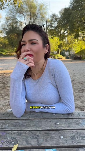 🎁 Get instant access to ‘Skool by Design’ mini course with step by step Skool setup guide when you sign up for Skool using my affiliate link in bio ! ⬇️ Comment ‘SKOOL ME’ for the video tutorial setup guide. If you’ve been wanting to start a Skool Community but keep overthinking it this is your sign ✨ I built my entire business on Skool less than 18 months ago 💸 Hit my first $10k/mo in 90 days (I had a mentor & went full psycho mode doing everything he told me do) And now I run everything from