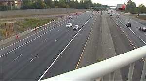 Weekend traffic: I-405 reduced to 2 lanes for striping