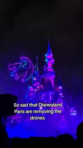 From the 1st April, Disneyland Paris will permanently remove the the drones from their nighttime show, Disney Tales of Magic. I am not a fan of this change at all, it's such a shame. #disneylandparis #disneycastle #disneytrip #disneyparks #disneyfrance @Disneyland Paris ✨ @Disney Parks UK @Disney
