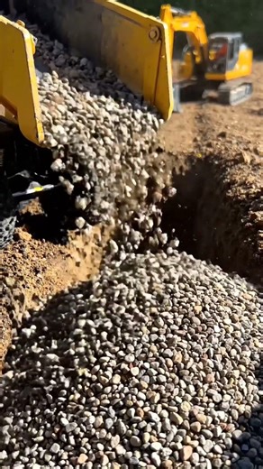 RC Dump Truck Fills Trench with Gravel! 🚧 Miniature Construction Action
