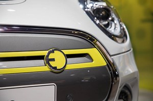 New electric Mini models to be built in China