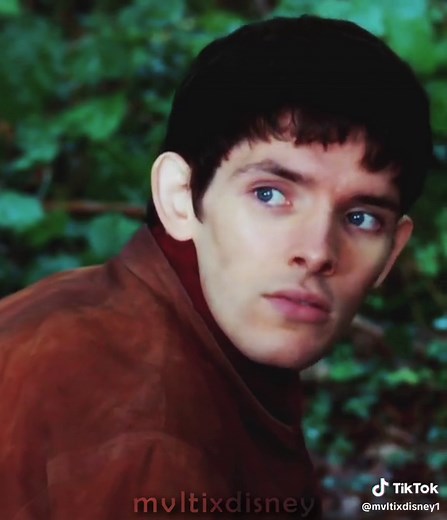 Arthur Pendragon… the only crown prince who’s proud of the insult that his boyf- ehm manservant and friend came up for him😂 #bbcmerlin #merlintok #merthuredit #arthurpendragon #merlin #thatsmygirl #merlinedit #merthurgrp #merthurship #bbcmerlinedit #merthur #fyp