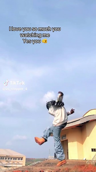 Cool beat 🤪♥️#fyp #goviral #evilusdance