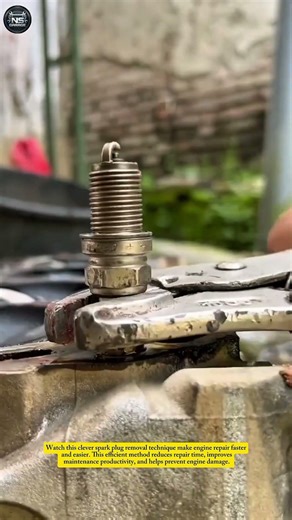 Smart Spark Plug Removal Hack | Easy Engine Repair Technique#Automotive#shorts #usa